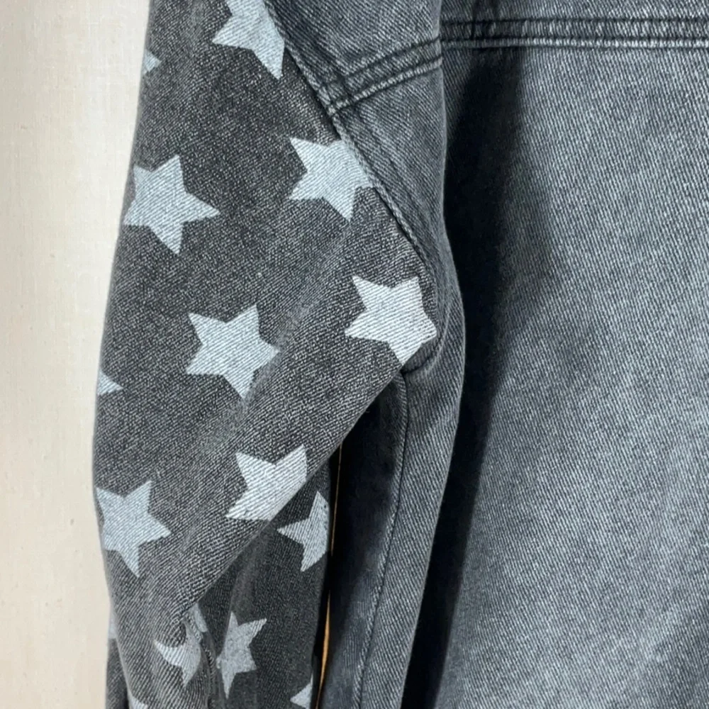 POL Oversized Gray Stone Washed Denim, white star distressed frayed hem Shacket